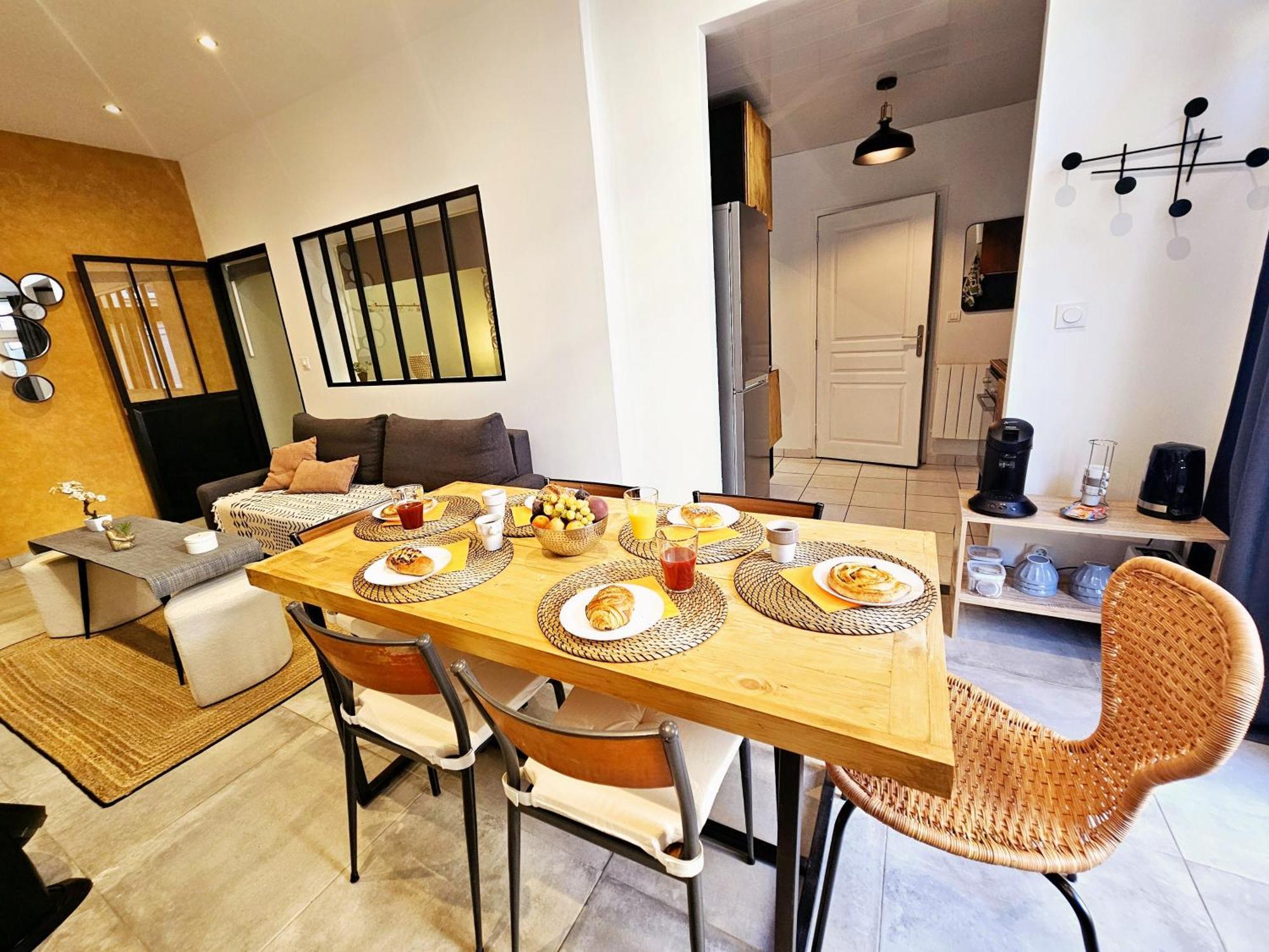 Refuge Urbain - Ideal Pro, Familles & Amis - Le Calme En Hypercentre - Wifi Haut Debit - Netflix - Machine A Laver - Gare, Cathedrale, Commerces, Restaurants & Transports En Commun A Moins De 10 Minutes A Pied Реймс Екстер'єр фото