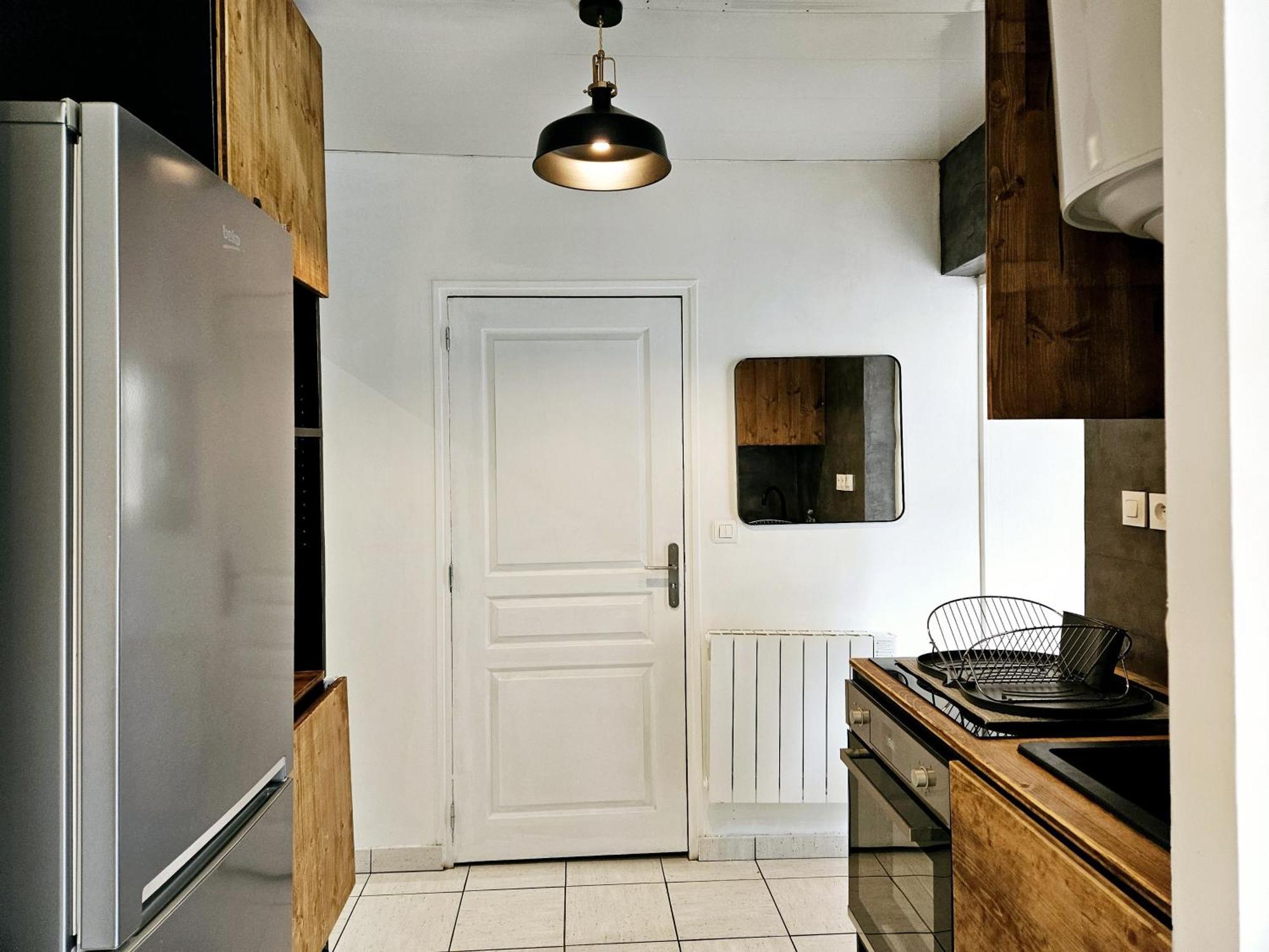 Refuge Urbain - Ideal Pro, Familles & Amis - Le Calme En Hypercentre - Wifi Haut Debit - Netflix - Machine A Laver - Gare, Cathedrale, Commerces, Restaurants & Transports En Commun A Moins De 10 Minutes A Pied Реймс Екстер'єр фото