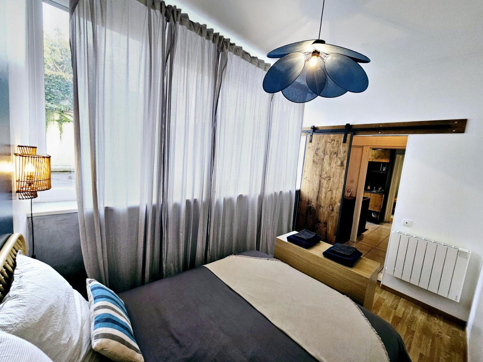Refuge Urbain - Ideal Pro, Familles & Amis - Le Calme En Hypercentre - Wifi Haut Debit - Netflix - Machine A Laver - Gare, Cathedrale, Commerces, Restaurants & Transports En Commun A Moins De 10 Minutes A Pied Реймс Екстер'єр фото
