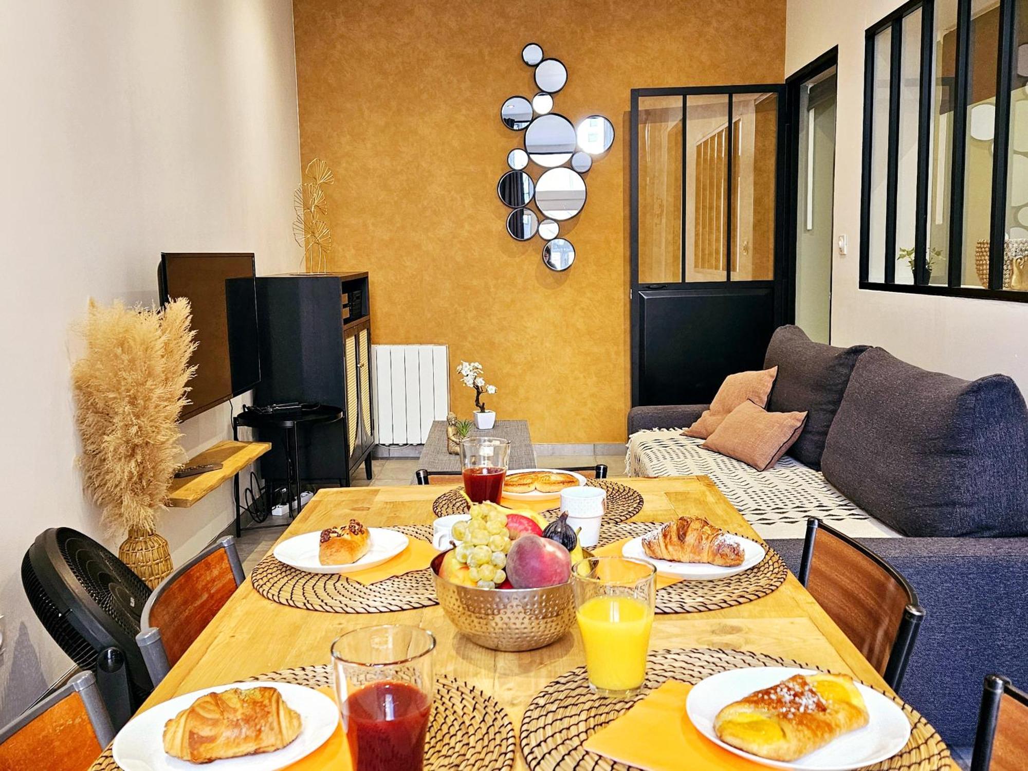 Refuge Urbain - Ideal Pro, Familles & Amis - Le Calme En Hypercentre - Wifi Haut Debit - Netflix - Machine A Laver - Gare, Cathedrale, Commerces, Restaurants & Transports En Commun A Moins De 10 Minutes A Pied Реймс Екстер'єр фото