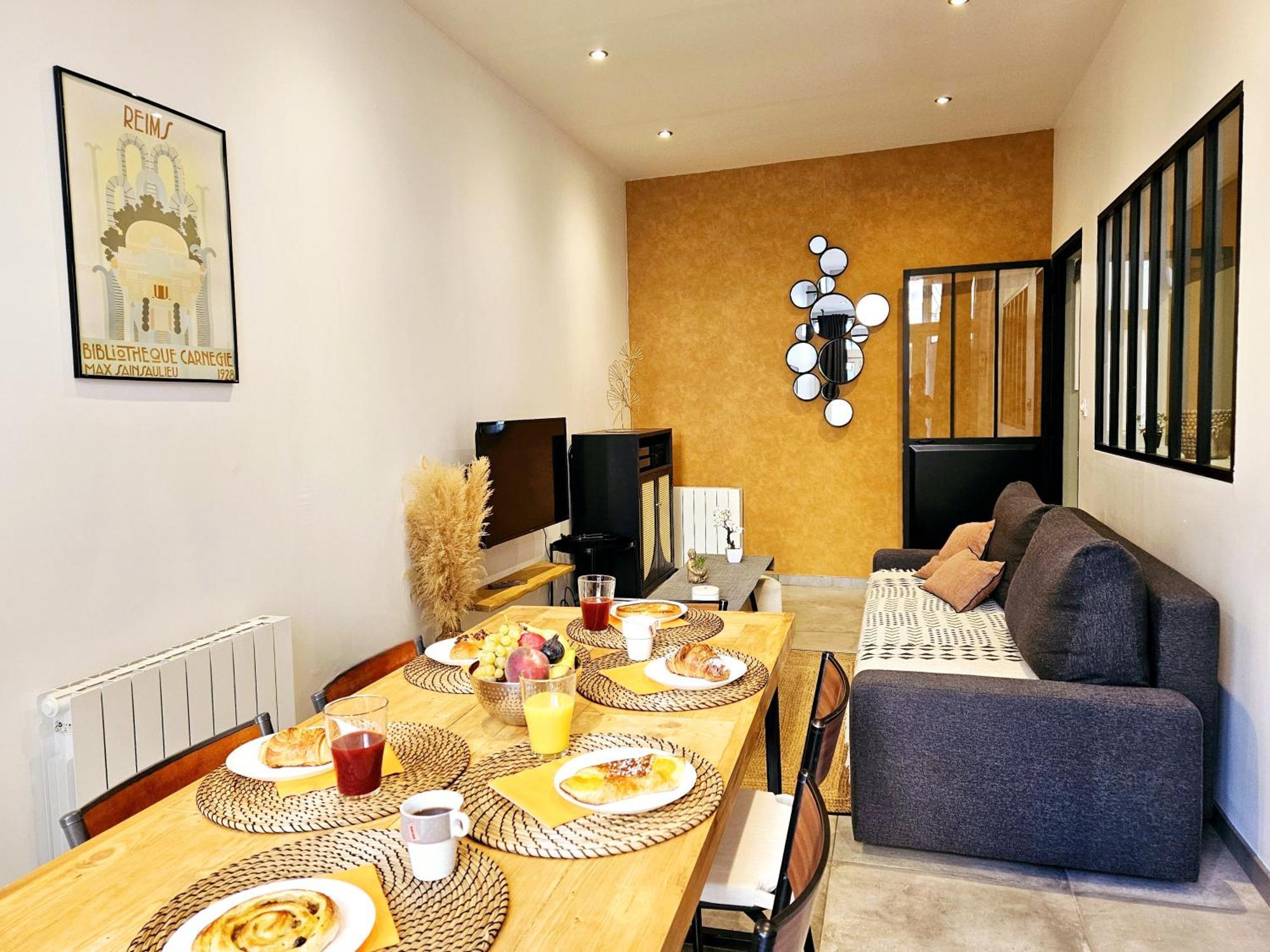 Refuge Urbain - Ideal Pro, Familles & Amis - Le Calme En Hypercentre - Wifi Haut Debit - Netflix - Machine A Laver - Gare, Cathedrale, Commerces, Restaurants & Transports En Commun A Moins De 10 Minutes A Pied Реймс Екстер'єр фото